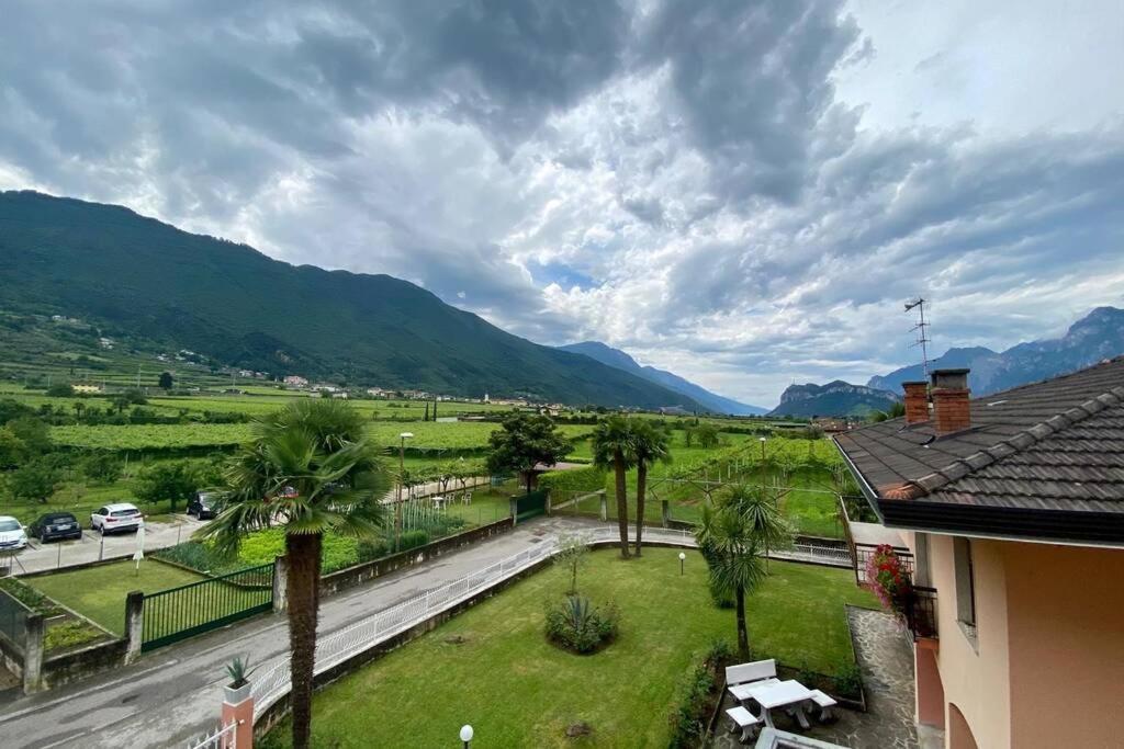 Cheap Apartment Arco Luaran gambar